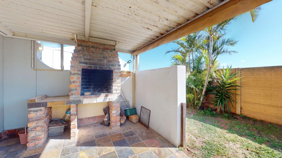 2 Bedroom Property for Sale in Kabega Park Eastern Cape